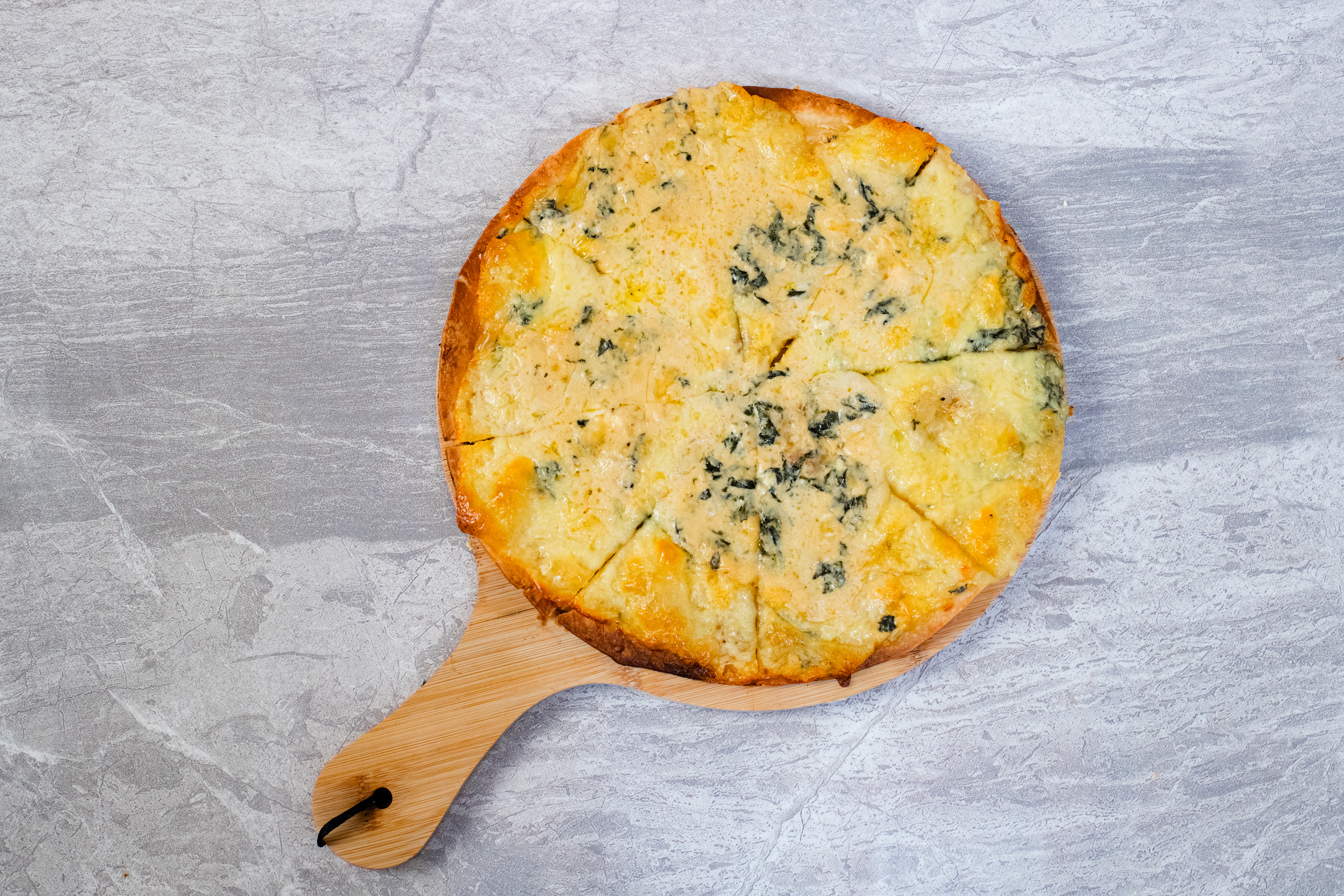 Creamy Spinach Dip Pizza